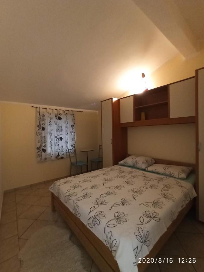 Apartmani Lun Vir Extérieur photo