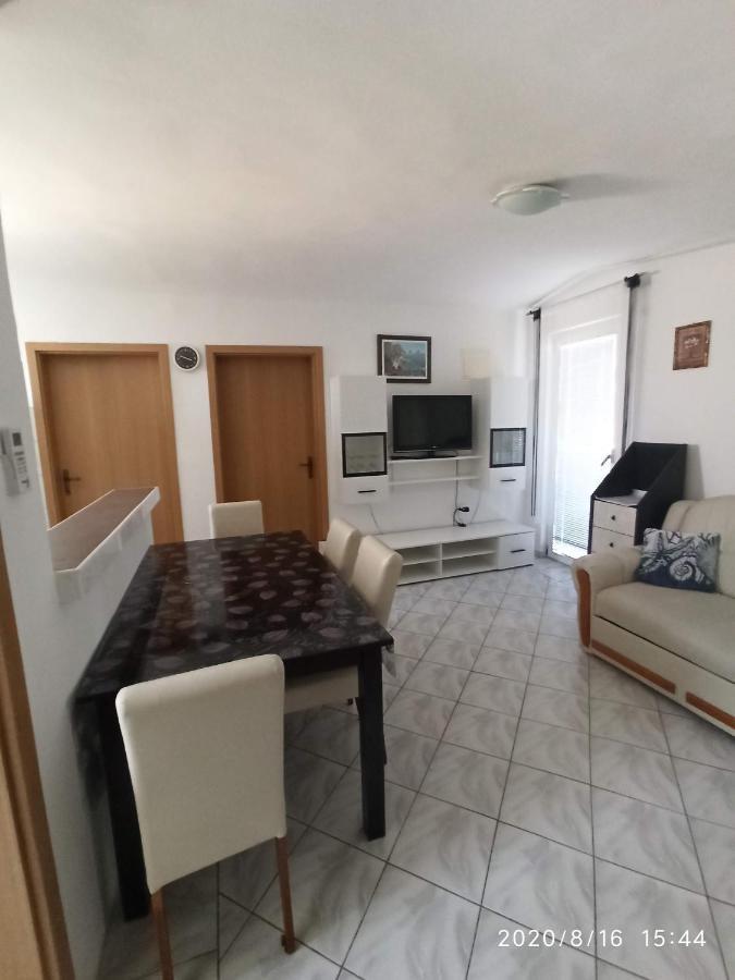 Apartmani Lun Vir Extérieur photo